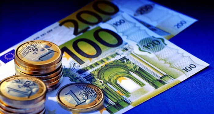 Euro Fiyatlarının Belirlenmesinde Etkili Olan Ekonomik Faktörler